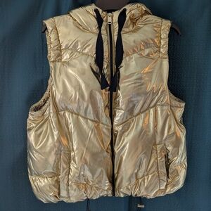 Love and Sports Gold Puffer Vest Women's XXL Shiny Winter Layer